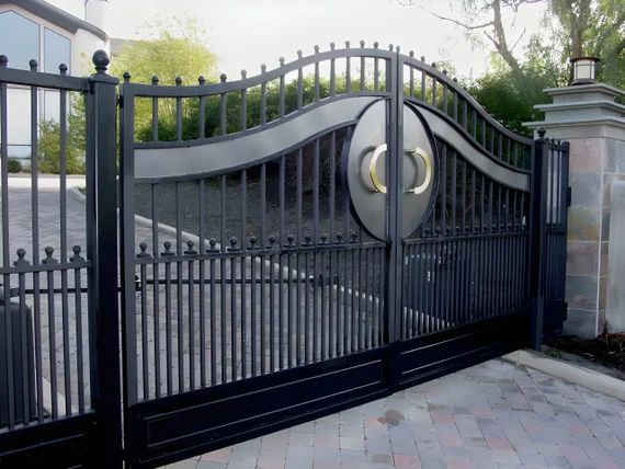 Read more about the article Prices of Metal Gates in Ghana: A Comprehensive Guide