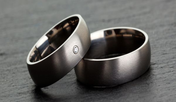 Platinum wedding ring shops in accra