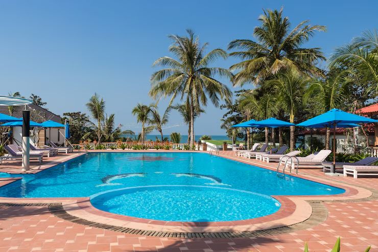 swimming pool expert in Ghana