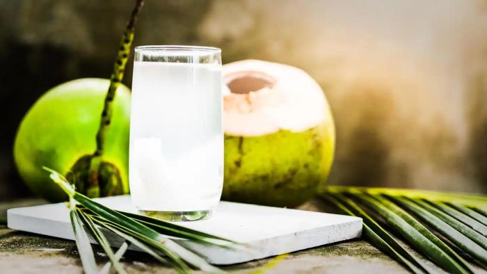 benefits of coconut water