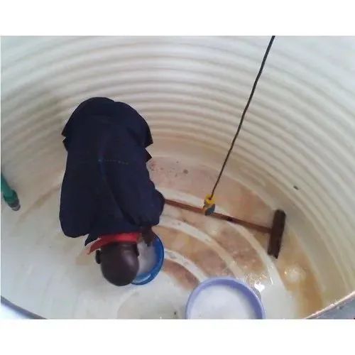 polytank cleaning services 